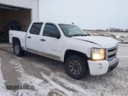 ✅ 2008 Chevrolet Silverado 1500 2LT • VIN: 2GCEK133X81224484 • Lot: 41333196. Wystawiony na IAAI z przebiegiem 246 381 mil. Bezpłatny archiwum sprzedaży aukcyjnych z USA i szczegółowy raport historii pojazdu na DreamBid. Zdjęcie 1.