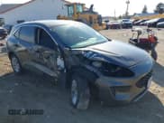 ✅ 2020 Ford Escape SE • VIN: 1FMCU9G62LUC49716 • Lot: 43649680. Listed on IAAI with 80,212 mi. Free auction sales archive from the USA and detailed vehicle history report at DreamBid. Image 1.