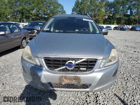 ✅ 2010 Volvo XC60 3.0T • VIN: YV4992DZ1A2101522 • Lot: 81432245. Listed on Copart with 63,496 mi. Free auction sales archive from the USA and detailed vehicle history report at DreamBid. Image 5.