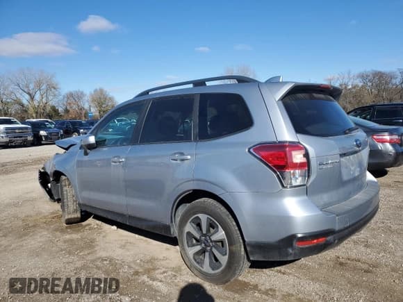 ✅ 2017 Subaru Forester Premium • VIN: JF2SJAGC7HH435625 • Lot: 91974525. Wystawiony na Copart z przebiegiem 177 135 mil. Bezpłatny archiwum sprzedaży aukcyjnych z USA i szczegółowy raport historii pojazdu na DreamBid. Zdjęcie 2.