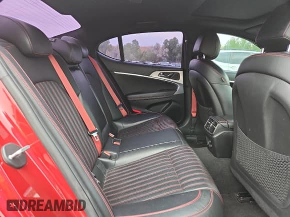 ✅ 2022 Genesis G70 3.3T • VIN: KMTG54TE1NU082059 • Лот: 71731975. Опубликован ранее на Copart с пробегом 79 592 миль. Бесплатный доступ к архиву аукционных продаж из США и подробный отчёт об истории автомобиля на DreamBid. Изображение 10.