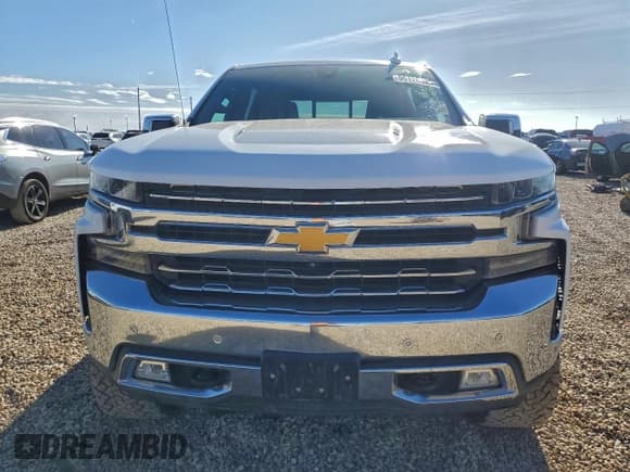 ✅ 2019 Chevrolet Silverado 1500 LTZ • VIN: 1GCUYGEL4KZ109744 • Lot: 95126325. Wystawiony na Copart z przebiegiem 171 993 mil. Bezpłatny archiwum sprzedaży aukcyjnych z USA i szczegółowy raport historii pojazdu na DreamBid. Zdjęcie 5.