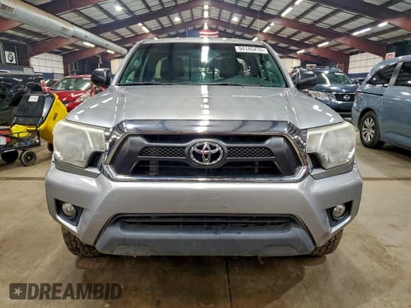 ✅ 2015 Toyota Tacoma • VIN: 5TFUU4EN4FX112298 • Lot: 94145415. Listed on Copart with 147,057 mi. Free auction sales archive from the USA and detailed vehicle history report at DreamBid. Image 5.