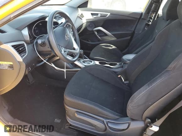 ✅ 2016 Hyundai Veloster • VIN: KMHTC6AD2GU272783 • Lot: 83958484. Listed on Copart with 56,461 mi. Free auction sales archive from the USA and detailed vehicle history report at DreamBid. Image 7.