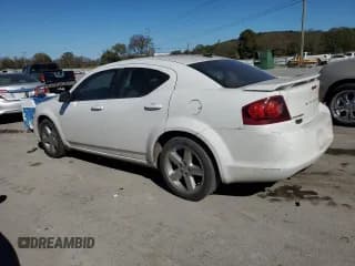 ✅ 2013 Dodge Avenger SXT • VIN: 1C3CDZCG8DN526310 • Лот: 77011134. Опубликован ранее на Copart с пробегом 145 078 миль. Бесплатный доступ к архиву аукционных продаж из США и подробный отчёт об истории автомобиля на DreamBid. Изображение 2.