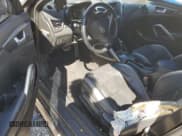 ✅ 2016 Hyundai Veloster Turbo • VIN: KMHTC6AE7GU255731 • Lot: 74142454. Wystawiony na Copart z przebiegiem 138 925 mil. Bezpłatny archiwum sprzedaży aukcyjnych z USA i szczegółowy raport historii pojazdu na DreamBid. Zdjęcie 8.