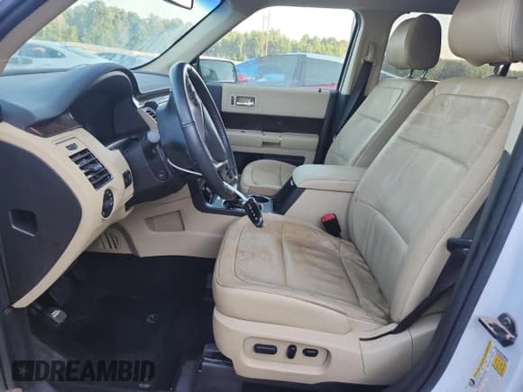 ✅ 2019 Ford Flex Limited • VIN: 2FMGK5D8XKBA13826 • Lot: 64335855. Wystawiony na Copart z przebiegiem Nie podano. Bezpłatny archiwum sprzedaży aukcyjnych z USA i szczegółowy raport historii pojazdu na DreamBid. Zdjęcie 7.