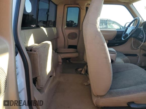 ✅ 2001 Ford Ranger XL Fleet • VIN: 1FTZR15U41PA49418 • Lot: 80397434. Listed on Copart with 224,535 mi. Free auction sales archive from the USA and detailed vehicle history report at DreamBid. Image 10.