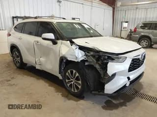 ✅ 2022 Toyota Highlander Hybrid XLE • VIN: 5TDHARAH3NS510405 • Lot: 42542239. Wystawiony na IAAI z przebiegiem 45 426 mil. Bezpłatny archiwum sprzedaży aukcyjnych z USA i szczegółowy raport historii pojazdu na DreamBid. Zdjęcie 1.