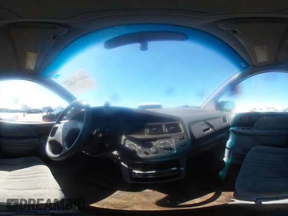 ✅ 1998 Toyota Sienna XLE • VIN: 4T3ZF13C9WU021130 • Лот: 43475988. Опубликован ранее на IAAI с пробегом 166 310 миль. Бесплатный доступ к архиву аукционных продаж из США и подробный отчёт об истории автомобиля на DreamBid. Изображение 19.