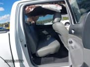 ✅ 2015 Toyota Tacoma PreRunner • VIN: 5TFJU4GN6FX069180 • Lot: 43562949. Wystawiony na IAAI z przebiegiem 96 877 mil. Bezpłatny archiwum sprzedaży aukcyjnych z USA i szczegółowy raport historii pojazdu na DreamBid. Zdjęcie 8.