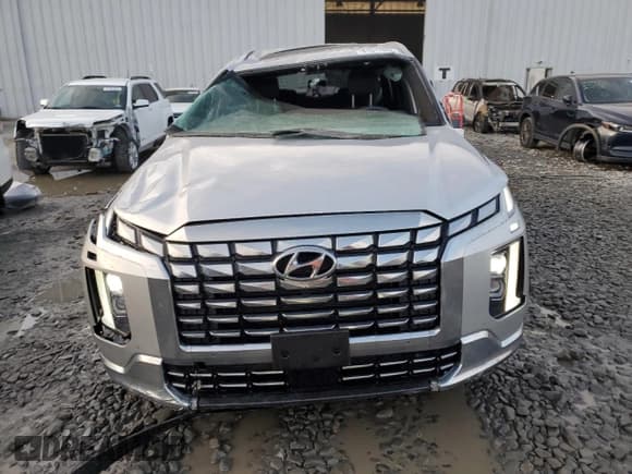 ✅ 2024 Hyundai Palisade Calligraphy • VIN: KM8R7DGEXRU754861 • Лот: 81517824. Опубликован ранее на Copart с пробегом 8 513 миль. Бесплатный доступ к архиву аукционных продаж из США и подробный отчёт об истории автомобиля на DreamBid. Изображение 5.