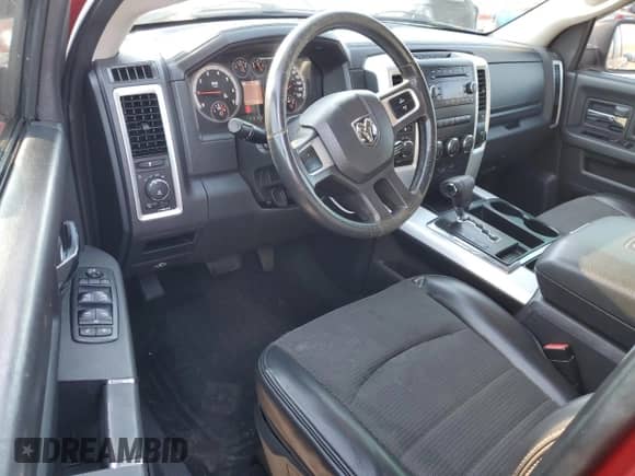 2010 Dodge 1500 SLT z VIN 1D7RV1GT6AS137583, wystawiony jako Copart lot #82700324 z przebiegiem 115 725 mil mil oraz Szkoda całkowita • Salvage title. Historia ofert i sprzedaży dostępna na DreamBid. Obrazek 8.