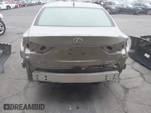 ✅ 2018 Lexus GS 350 • VIN: JTHCZ1BLXJA009203 • Lot: 41324389. Listed on IAAI with 31,793 mi. Free auction sales archive from the USA and detailed vehicle history report at DreamBid. Image 21.