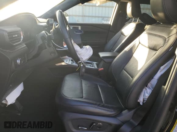 ✅ 2020 Ford Explorer Limited • VIN: 1FMSK8FH4LGA43178 • Lot: 84958135. Listed on Copart with 63,258 mi. Free auction sales archive from the USA and detailed vehicle history report at DreamBid. Image 7.