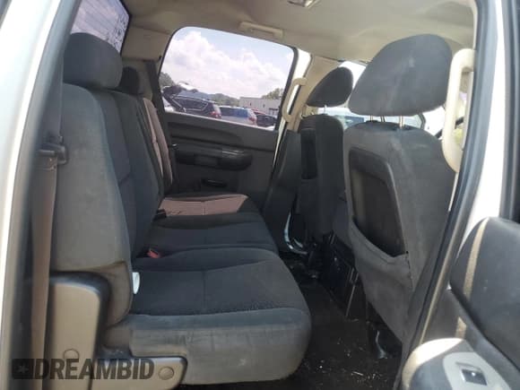 ✅ 2007 Chevrolet Silverado 2500HD 2LT • VIN: 1GCHK23667F540369 • Лот: 65049255. Опубликован ранее на Copart с пробегом 278 875 миль. Бесплатный доступ к архиву аукционных продаж из США и подробный отчёт об истории автомобиля на DreamBid. Изображение 10.