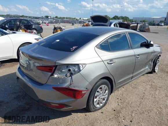 ✅ 2020 Hyundai Elantra SE • VIN: KMHD74LFXLU919842 • Lot: 43390575. Listed on IAAI with 83,116 mi. Free auction sales archive from the USA and detailed vehicle history report at DreamBid. Image 4.