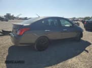 ✅ 2015 Nissan Versa SV • VIN: 3N1CN7APXFL854656 • Lot: 84552025. Wystawiony na Copart z przebiegiem 160 687 mil. Bezpłatny archiwum sprzedaży aukcyjnych z USA i szczegółowy raport historii pojazdu na DreamBid. Zdjęcie 3.