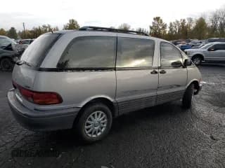 ✅ 1994 Toyota Previa LE • VIN: JT3AC12R1R1119006 • Lot: 79343004. Wystawiony na Copart z przebiegiem 271 571 mil. Bezpłatny archiwum sprzedaży aukcyjnych z USA i szczegółowy raport historii pojazdu na DreamBid. Zdjęcie 3.