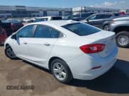 ✅ 2017 Chevrolet Cruze LT • VIN: 1G1BE5SMXH7228123 • Lot: 43396571. Listed on IAAI with 66,224 mi. Free auction sales archive from the USA and detailed vehicle history report at DreamBid. Image 3.