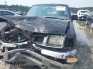 ✅ 1998 Nissan Frontier XE • VIN: 1N6DD26S4WC358779 • Lot: 42401882. Listed on IAAI with Not provided. Free auction sales archive from the USA and detailed vehicle history report at DreamBid. Image 6.