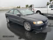 ✅ 2008 Volvo S60 2.5T • VIN: YV1RS592982693843 • Lot: 90140485. Wystawiony na Copart z przebiegiem 152 960 mil. Bezpłatny archiwum sprzedaży aukcyjnych z USA i szczegółowy raport historii pojazdu na DreamBid. Zdjęcie 4.