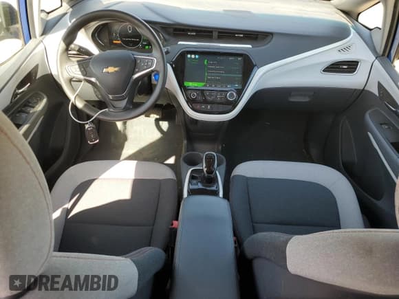 ✅ 2019 Chevrolet Bolt EV LT • VIN: 1G1FY6S02K4116047 • Lot: 57781104. Wystawiony na Copart z przebiegiem 28 374 mil. Bezpłatny archiwum sprzedaży aukcyjnych z USA i szczegółowy raport historii pojazdu na DreamBid. Zdjęcie 8.