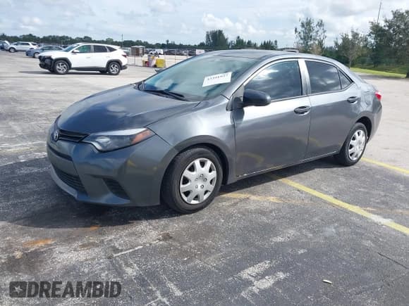 ✅ 2015 Toyota Corolla S Plus • VIN: 2T1BURHEXFC248711 • Лот: 43391927. Опубликован ранее на IAAI с пробегом 110 271 миль. Бесплатный доступ к архиву аукционных продаж из США и подробный отчёт об истории автомобиля на DreamBid. Изображение 2.