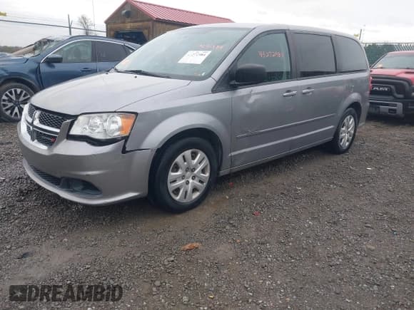✅ 2015 Dodge Grand Caravan SE • VIN: 2C4RDGBG2FR650073 • Лот: 43272984. Опубликован ранее на IAAI с пробегом 151 112 миль. Бесплатный доступ к архиву аукционных продаж из США и подробный отчёт об истории автомобиля на DreamBid. Изображение 2.