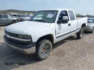 1999 Chevrolet Silverado 2500 LS с VIN 1GCFC29UXXZ178331, выставлен на аукционе IAAI как лот 41887908 с пробегом Не указан миль и . История ставок и продаж доступна на DreamBid. Изображение 2.