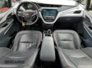 ✅ 2017 Chevrolet Bolt EV Premier • VIN: 1G1FX6S07H4186140 • Lot: 42833785. Wystawiony na Copart z przebiegiem 125 587 mil. Bezpłatny archiwum sprzedaży aukcyjnych z USA i szczegółowy raport historii pojazdu na DreamBid. Zdjęcie 8.