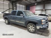 ✅ 2006 Chevrolet Silverado 1500 LT1 • VIN: 2GCEK13Z261271350 • Лот: 77764304. Опубликован ранее на Copart с пробегом 199 499 миль. Бесплатный доступ к архиву аукционных продаж из США и подробный отчёт об истории автомобиля на DreamBid. Изображение 4.