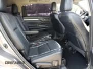 ✅ 2017 Toyota Highlander XLE • VIN: 5TDKZRFH7HS194728 • Лот: 83786745. Опубликован ранее на Copart с пробегом 163 969 миль. Бесплатный доступ к архиву аукционных продаж из США и подробный отчёт об истории автомобиля на DreamBid. Изображение 11.