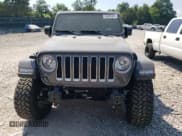 ✅ 2023 Jeep Wrangler Sahara • VIN: 1C4HJXEG3PW571276 • Лот: 59868365. Опубликован ранее на Copart с пробегом 10 916 миль. Бесплатный доступ к архиву аукционных продаж из США и подробный отчёт об истории автомобиля на DreamBid. Изображение 5.