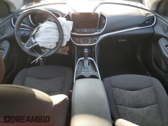 ✅ 2018 Chevrolet Volt LT • VIN: 1G1RC6S59JU138990 • Lot: 72488043. Wystawiony na Copart z przebiegiem Nie podano. Bezpłatny archiwum sprzedaży aukcyjnych z USA i szczegółowy raport historii pojazdu na DreamBid. Zdjęcie 8.