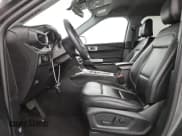 ✅ 2024 Ford Explorer XLT • VIN: 1FMSK8DHXRGA04929 • Lot: 58089255. Wystawiony na Copart z przebiegiem 31 290 mil. Bezpłatny archiwum sprzedaży aukcyjnych z USA i szczegółowy raport historii pojazdu na DreamBid. Zdjęcie 7.