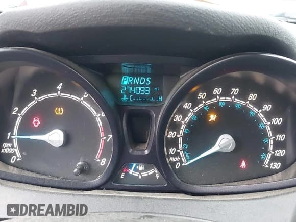 ✅ 2014 Ford Fiesta S • VIN: 3FADP4TJXEM179327 • Lot: 42638557. Listed on IAAI with 274,093 mi. Free auction sales archive from the USA and detailed vehicle history report at DreamBid. Image 7.