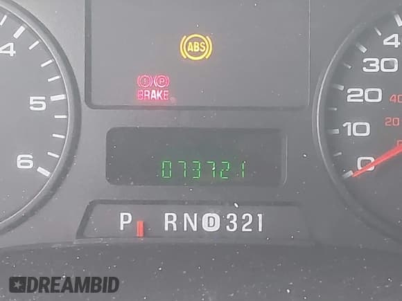 ✅ 2006 Ford F-250 XL • VIN: 1FTSX21526EB97324 • Лот: 41541311. Опубликован ранее на IAAI с пробегом 73 721 миль. Бесплатный доступ к архиву аукционных продаж из США и подробный отчёт об истории автомобиля на DreamBid. Изображение 15.