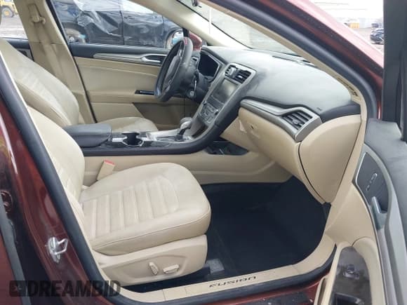 ✅ 2016 Ford Fusion SE • VIN: 3FA6P0H74GR256259 • Лот: 42336942. Опубликован ранее на IAAI с пробегом 80 079 миль. Бесплатный доступ к архиву аукционных продаж из США и подробный отчёт об истории автомобиля на DreamBid. Изображение 5.