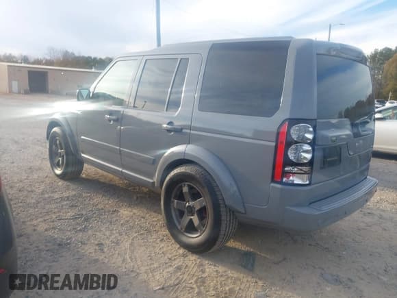 ✅ 2005 Land Rover LR3 SE • VIN: SALAA25445A303284 • Lot: 43692568. Listed on IAAI with 154,145 mi. Free auction sales archive from the USA and detailed vehicle history report at DreamBid. Image 3.