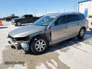 ✅ 2008 Volvo V70 • VIN: YV1BW982681009951 • Lot: 90241335. Listed on Copart with 135,567 mi. Free auction sales archive from the USA and detailed vehicle history report at DreamBid. Image 1.