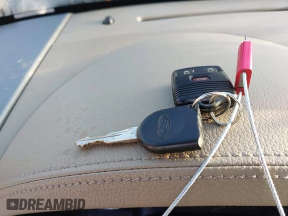 ✅ 2006 Ford F-150 XLT • VIN: 1FTPW14V96FA85872 • Лот: 43246896. Опубликован ранее на IAAI с пробегом 121 789 миль. Бесплатный доступ к архиву аукционных продаж из США и подробный отчёт об истории автомобиля на DreamBid. Изображение 11.