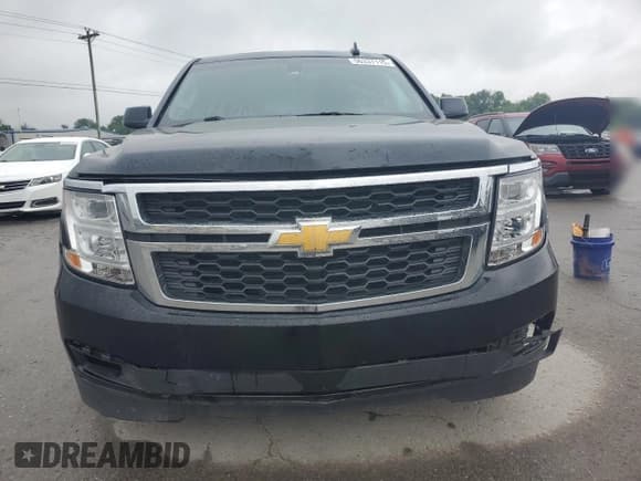 ✅ 2017 Chevrolet Suburban LS • VIN: 1GNSCGKC1HR202697 • Lot: 56337115. Listed on Copart with 176,323 mi. Free auction sales archive from the USA and detailed vehicle history report at DreamBid. Image 5.