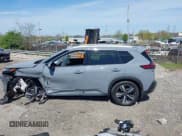 ✅ 2023 Nissan Rogue Platinum • VIN: JN8BT3DD3PW313036 • Лот: 42102255. Опубликован ранее на IAAI с пробегом Не указан. Бесплатный доступ к архиву аукционных продаж из США и подробный отчёт об истории автомобиля на DreamBid. Изображение 15.