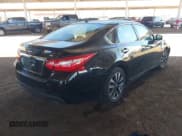 ✅ 2017 Nissan Altima SL • VIN: 1N4AL3AP7HC173913 • Lot: 42837168. Listed on IAAI with 93,936 mi. Free auction sales archive from the USA and detailed vehicle history report at DreamBid. Image 4.