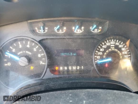 ✅ 2014 Ford F-150 XL • VIN: 1FTFW1EF1EFA40796 • Lot: 84918765. Listed on Copart with 192,731 mi. Free auction sales archive from the USA and detailed vehicle history report at DreamBid. Image 9.