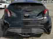 2016 Hyundai Veloster Turbo z VIN KMHTC6AE7GU279107, wystawiony jako Copart lot #77386233 z przebiegiem 105 872 mil mil oraz . Historia ofert i sprzedaży dostępna na DreamBid. Obrazek 6.