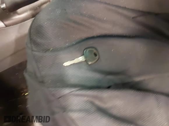 ✅ 2009 Hyundai Sonata GLS • VIN: 5NPET46CX9H510748 • Lot: 43677028. Wystawiony na IAAI z przebiegiem 151 835 mil. Bezpłatny archiwum sprzedaży aukcyjnych z USA i szczegółowy raport historii pojazdu na DreamBid. Zdjęcie 11.