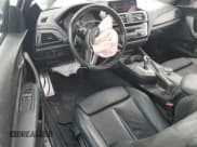 ✅ 2017 BMW M2 • VIN: WBS1H9C35HV887710 • Lot: 58827385. Wystawiony na Copart z przebiegiem 34 536 mil. Bezpłatny archiwum sprzedaży aukcyjnych z USA i szczegółowy raport historii pojazdu na DreamBid. Zdjęcie 8.