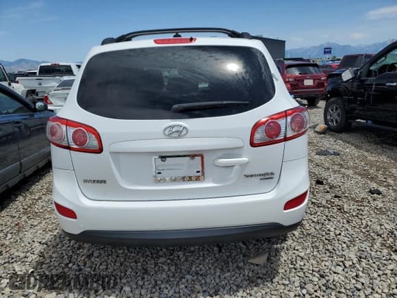 ✅ 2011 Hyundai Santa Fe GLS • VIN: 5XYZGDAG9BG019780 • Lot: 61862875. Listed on Copart with 182,897 mi. Free auction sales archive from the USA and detailed vehicle history report at DreamBid. Image 6.